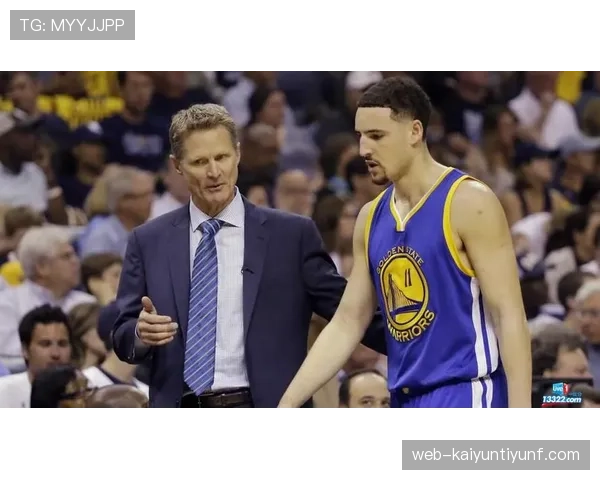 乔丹·汤普森这生活状态也太反差了吧，赛场上拼命一套，私底下竟然这样躺平？